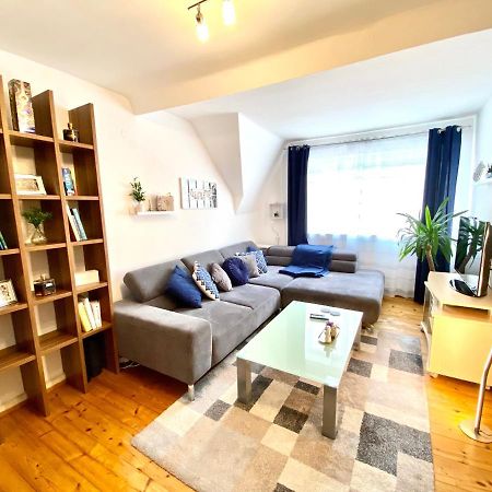 Zentrales Apartment Pfaenderblick ブレゲンツ エクステリア 写真