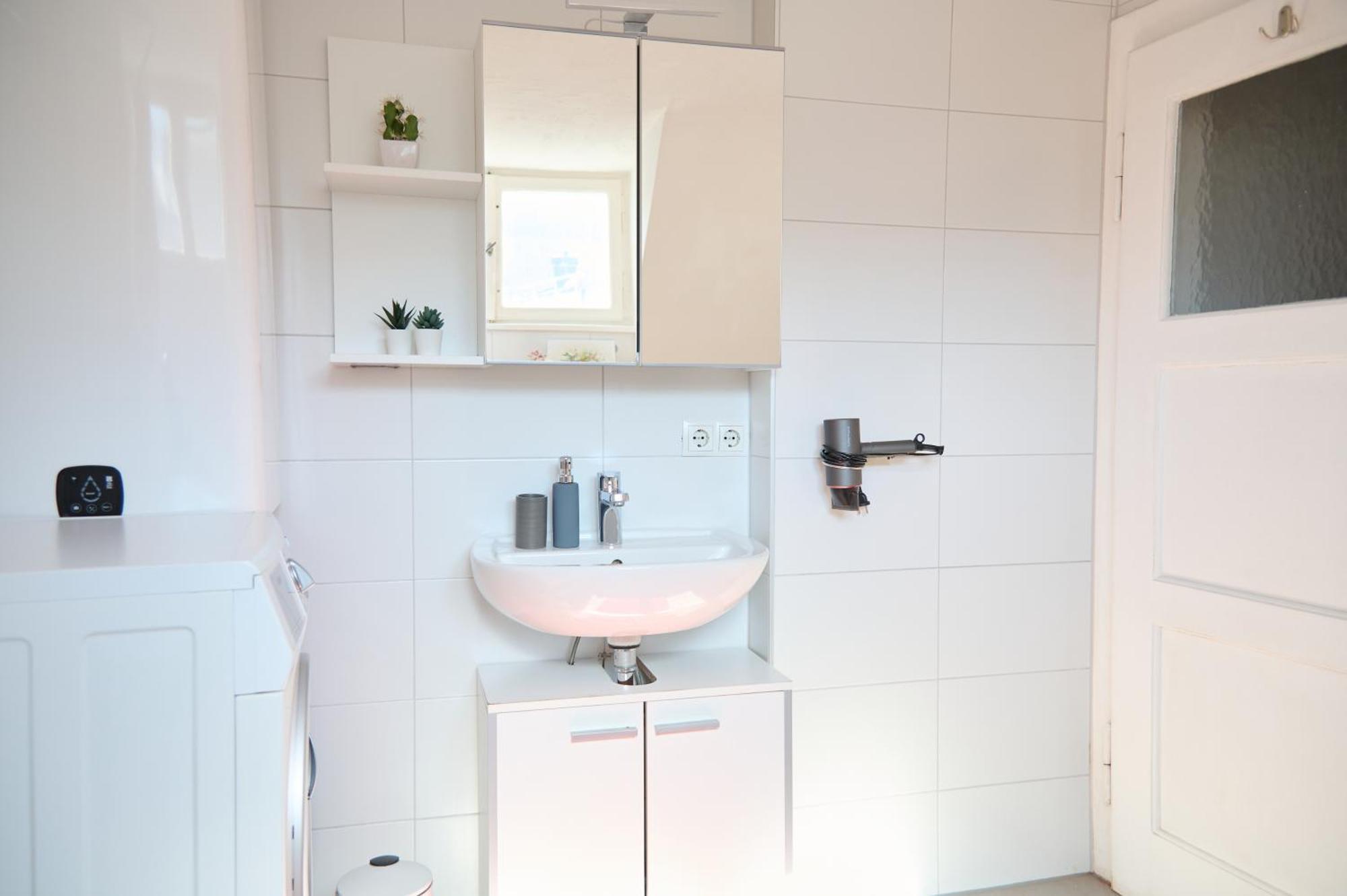 Zentrales Apartment Pfaenderblick ブレゲンツ エクステリア 写真